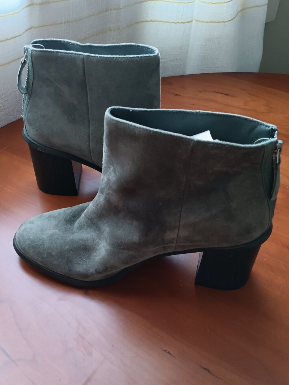 New Moss Green Suede Bootie The Magnolia by Splendid Size 9